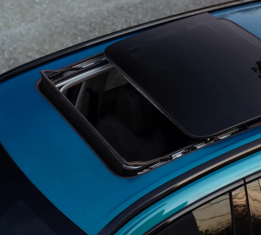 HAVAL Jolion Pro panoramic sunroof