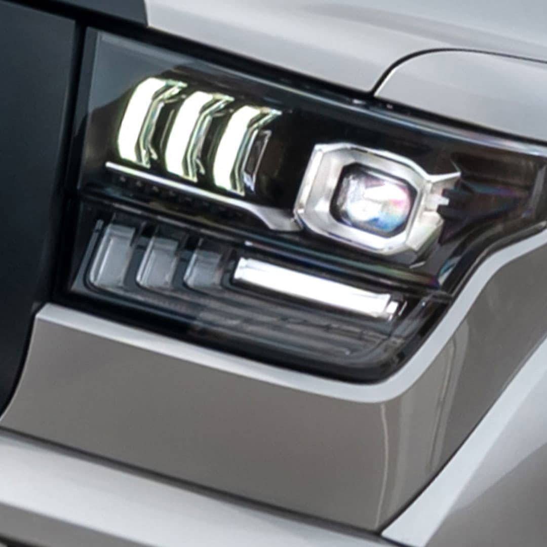 GWM P500 front grille detail