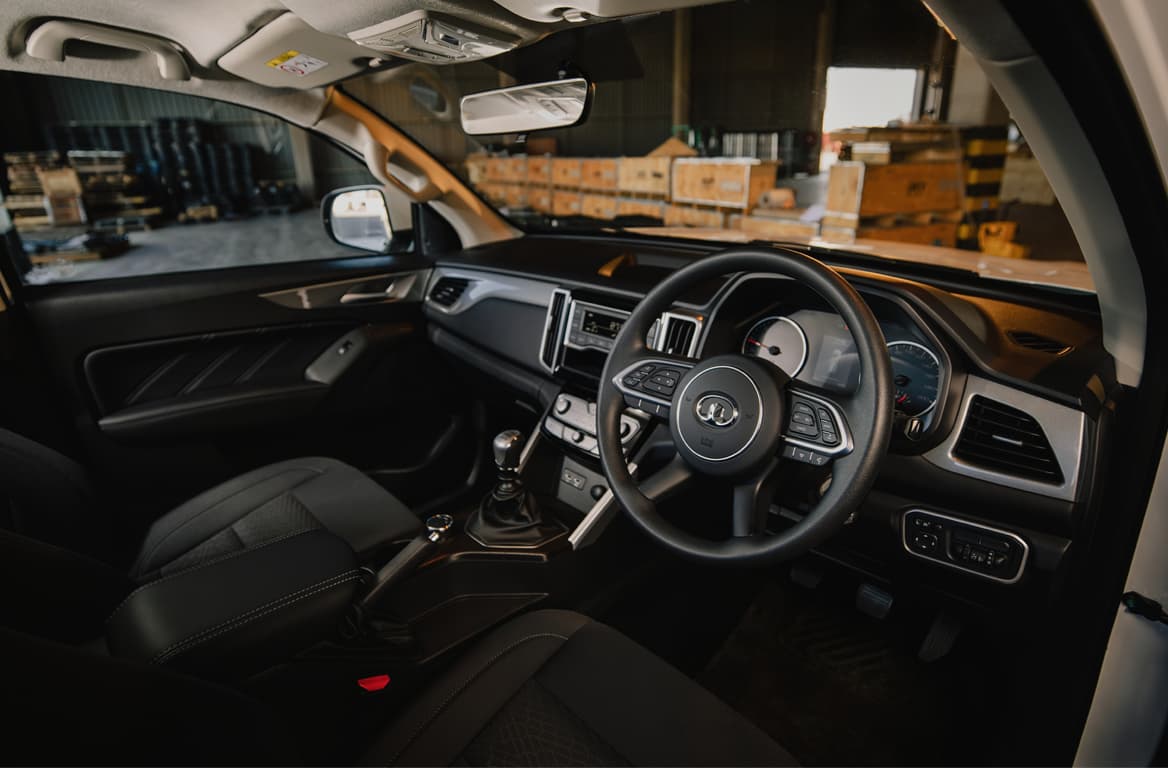 GWM P300 SX cabin interior