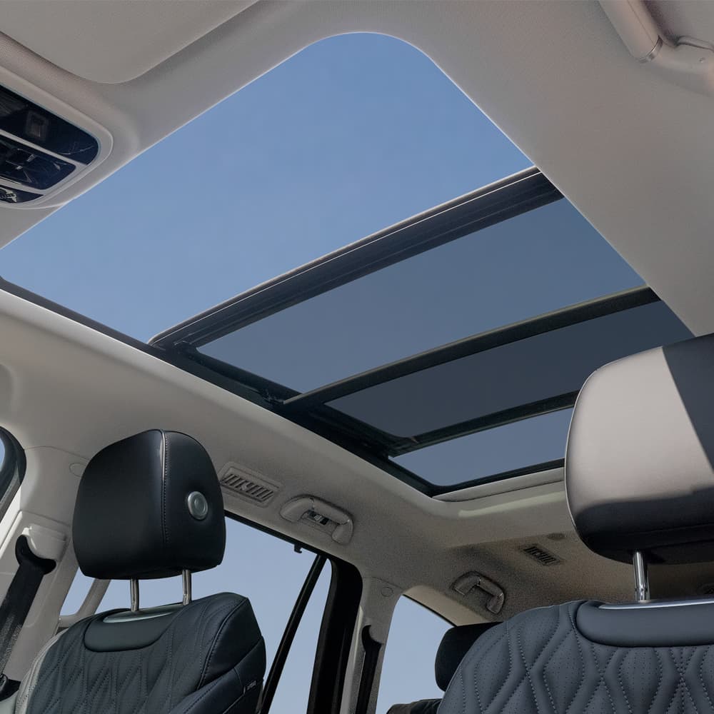 GWM TANK 500 rear seat controls
